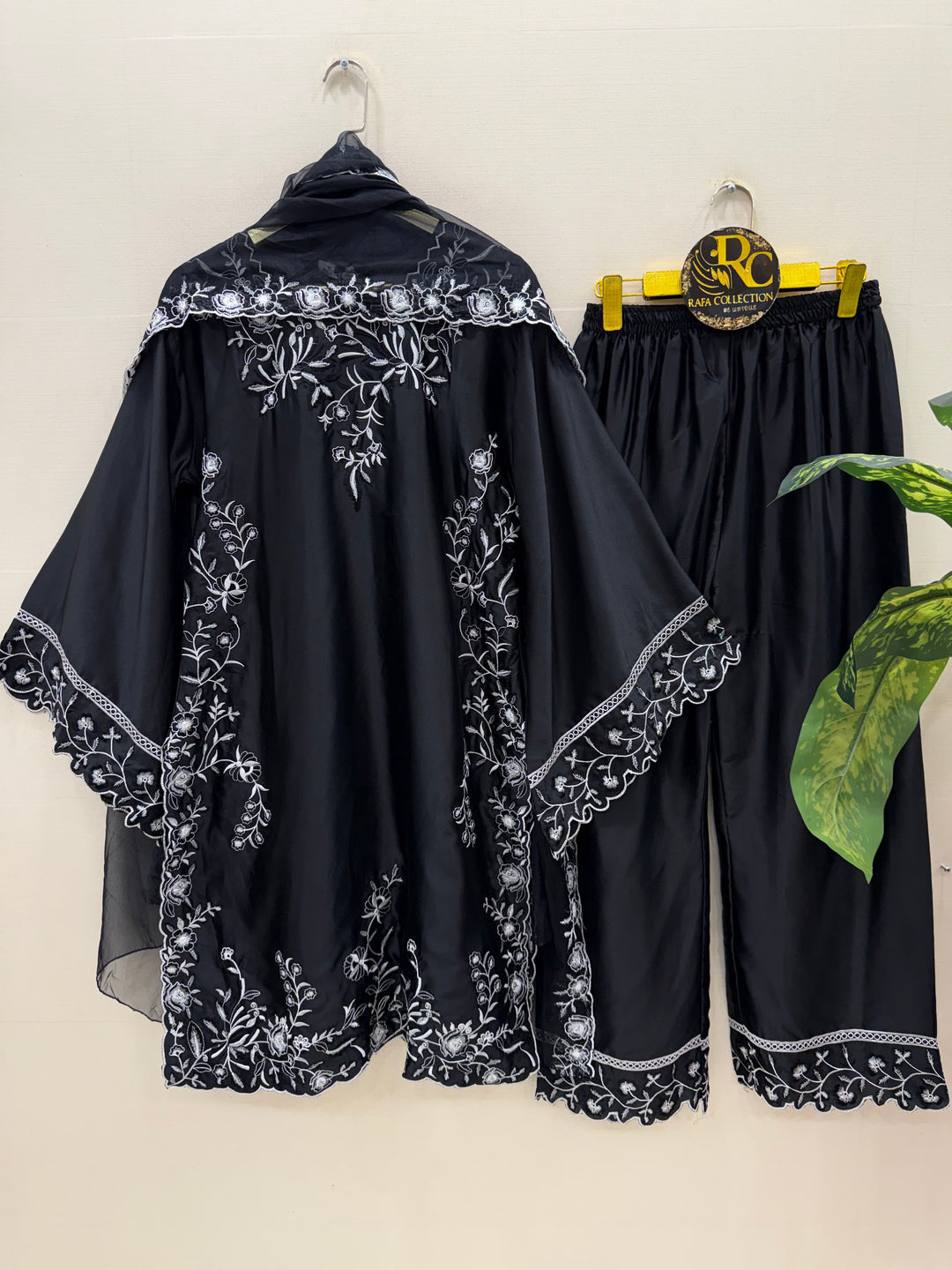 Pakistani formal suits 2809