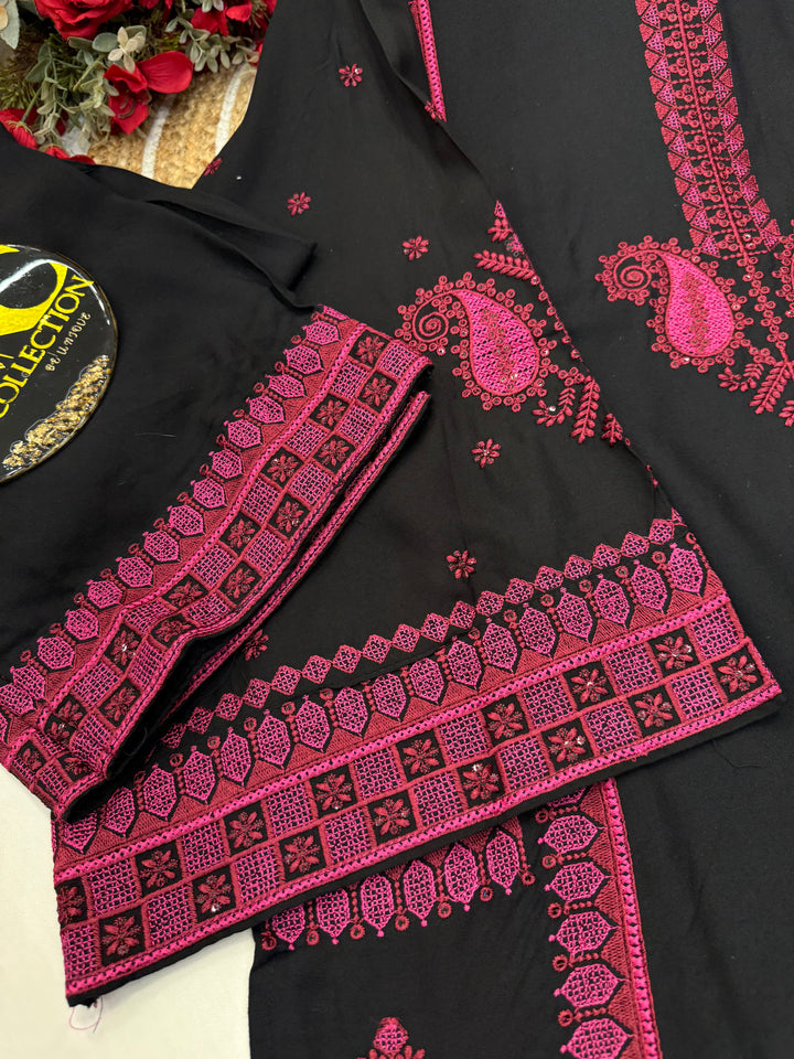 Pakistani embroided suits 3118