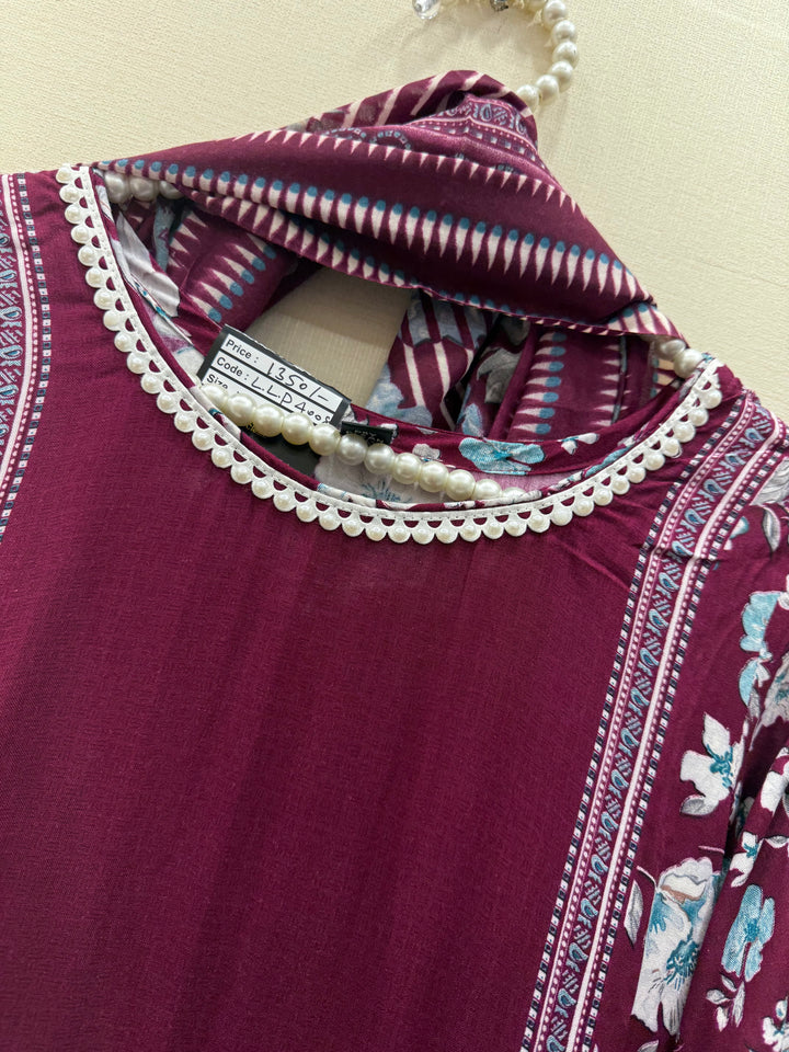 The Hermitage lawn suits 4008