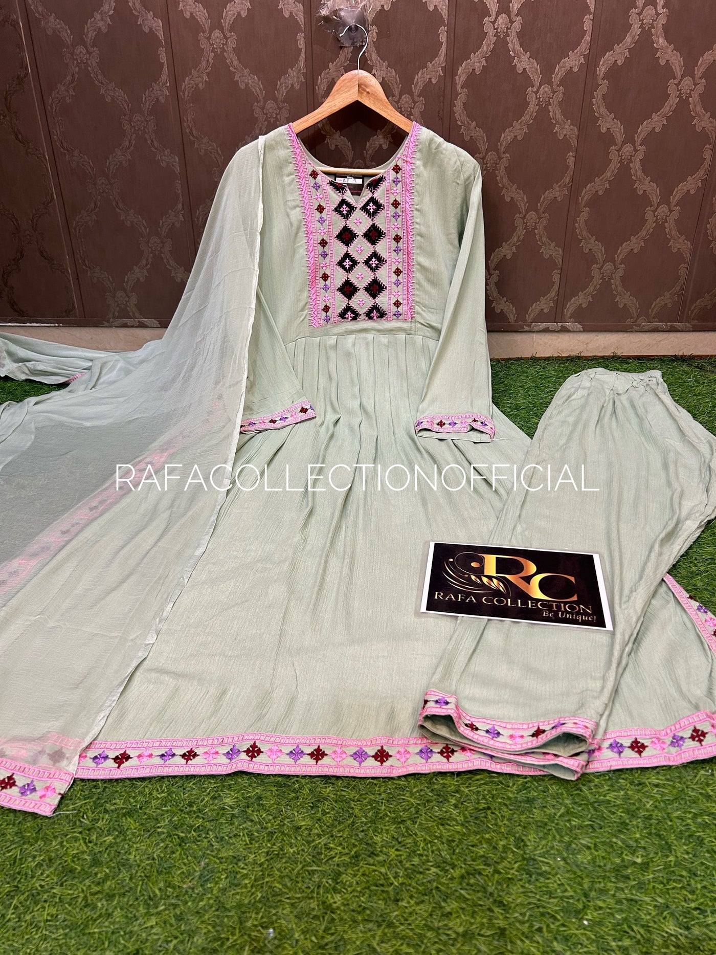 499/- SALE SUIT🤩