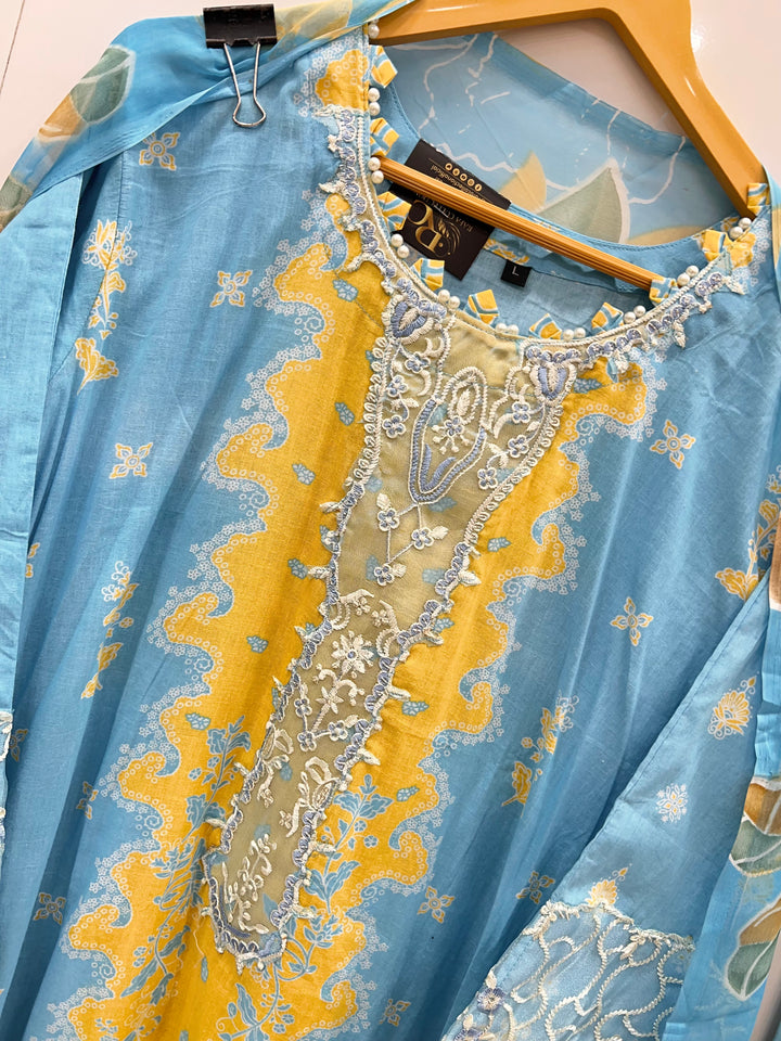 Pakistani formals suit 2751