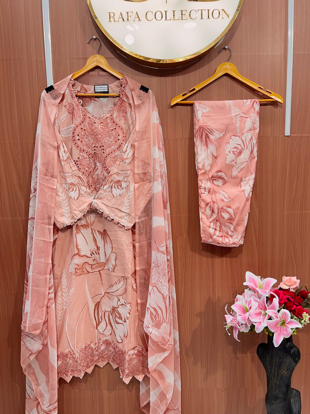 Pakistani embroided suits 2611