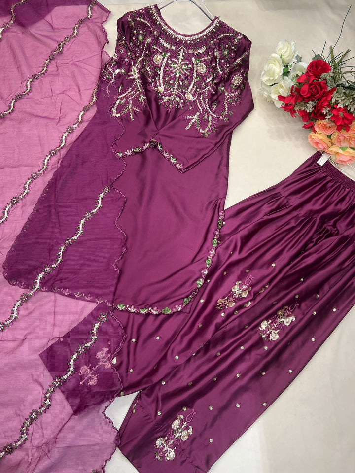 Pakistani Farshi salwar suits