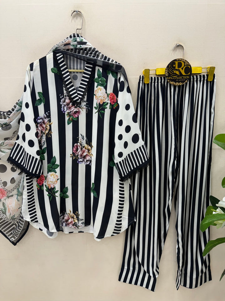 polka dot Pakistani Farshi suits