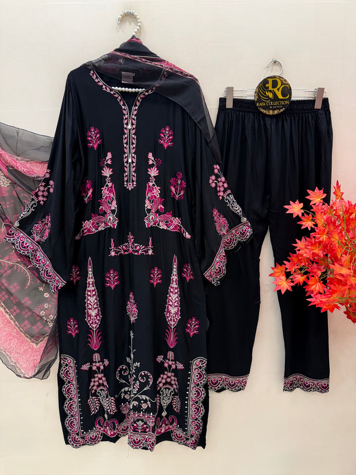 Pakistani long kaftans