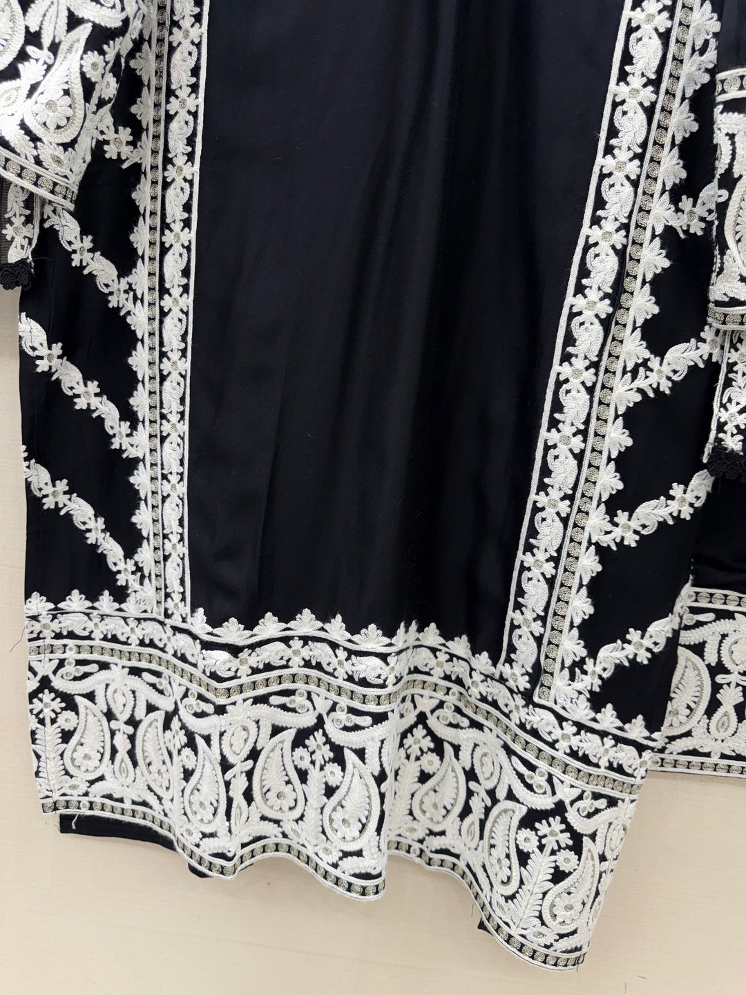 Kashmiri Farshi Salwar Suits