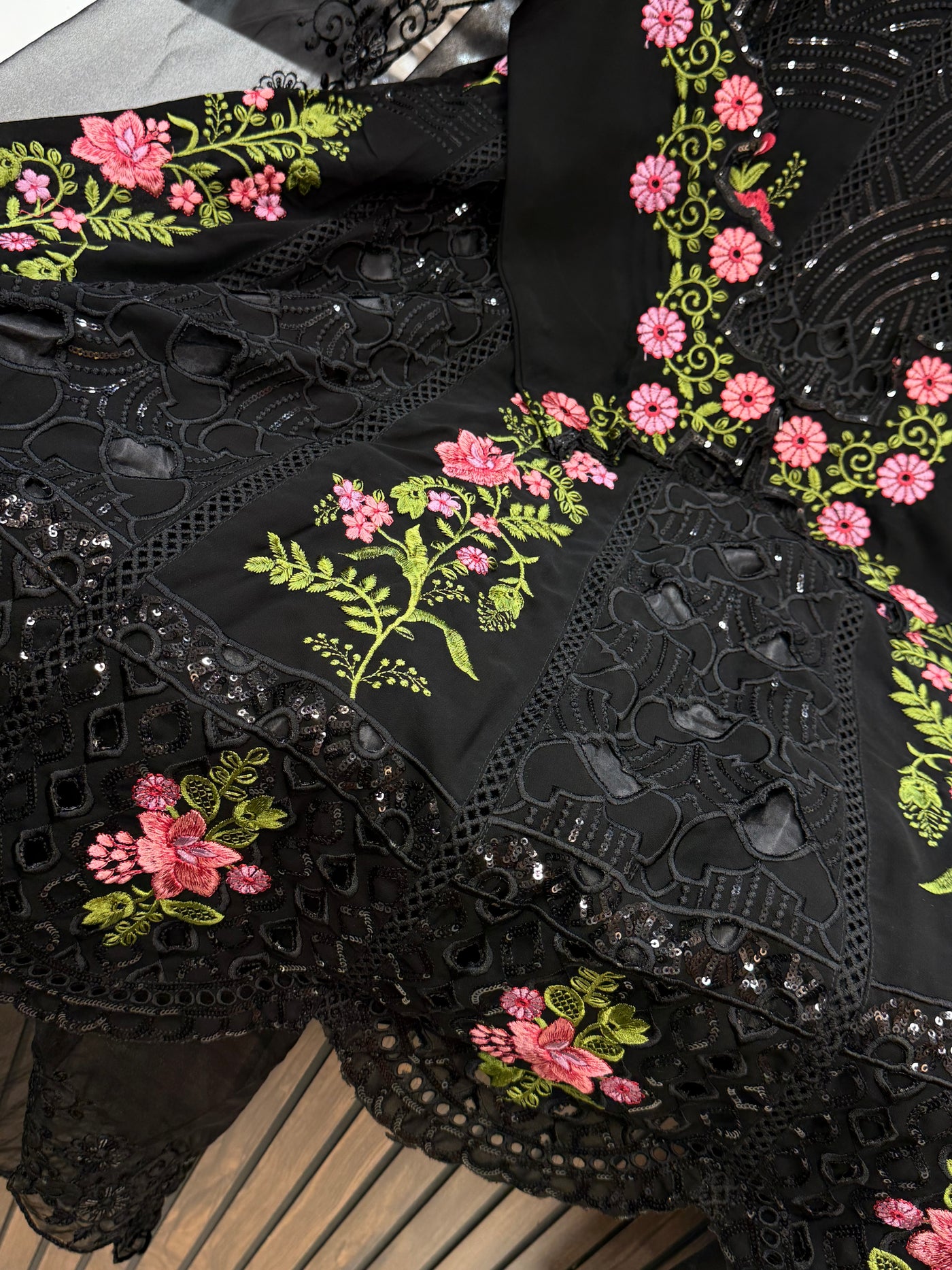 Premium pakistani suits 2531