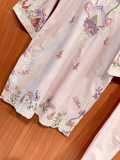 Pakistani co-ord sets 2652