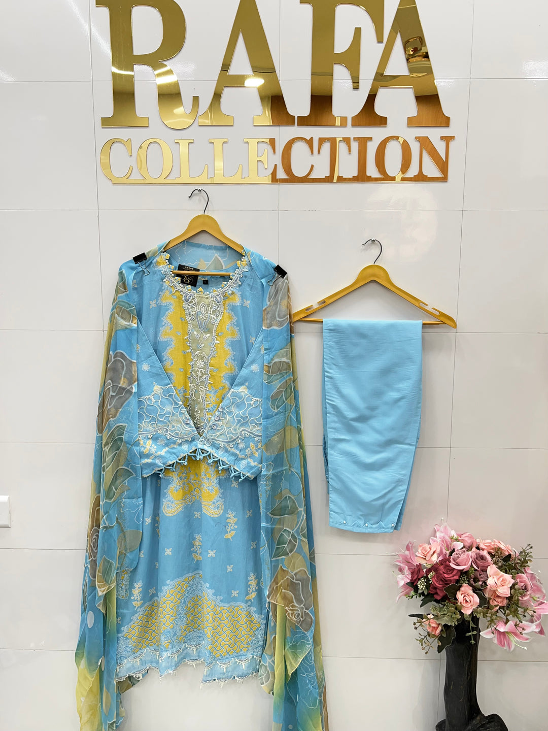 Pakistani formals suit 2751