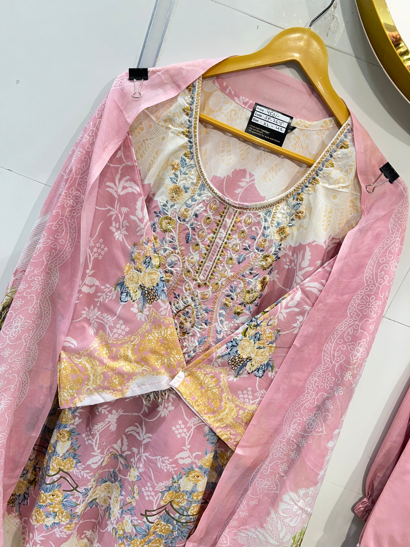 Cotton Embroidered suits 2615