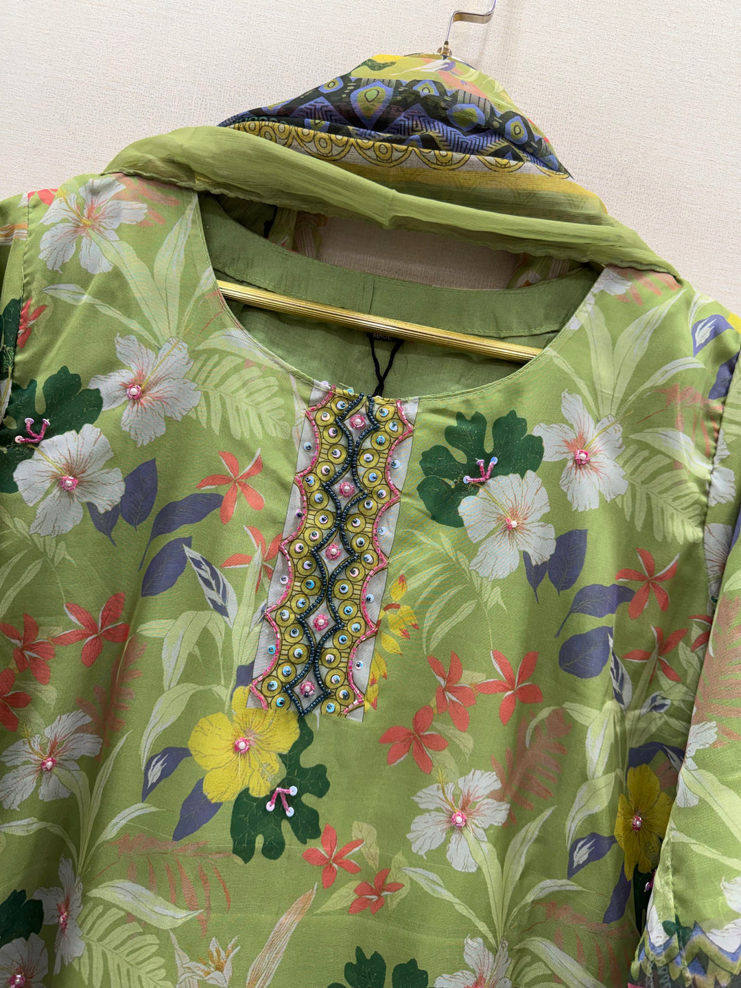 Pakistani Farshi salwar suits
