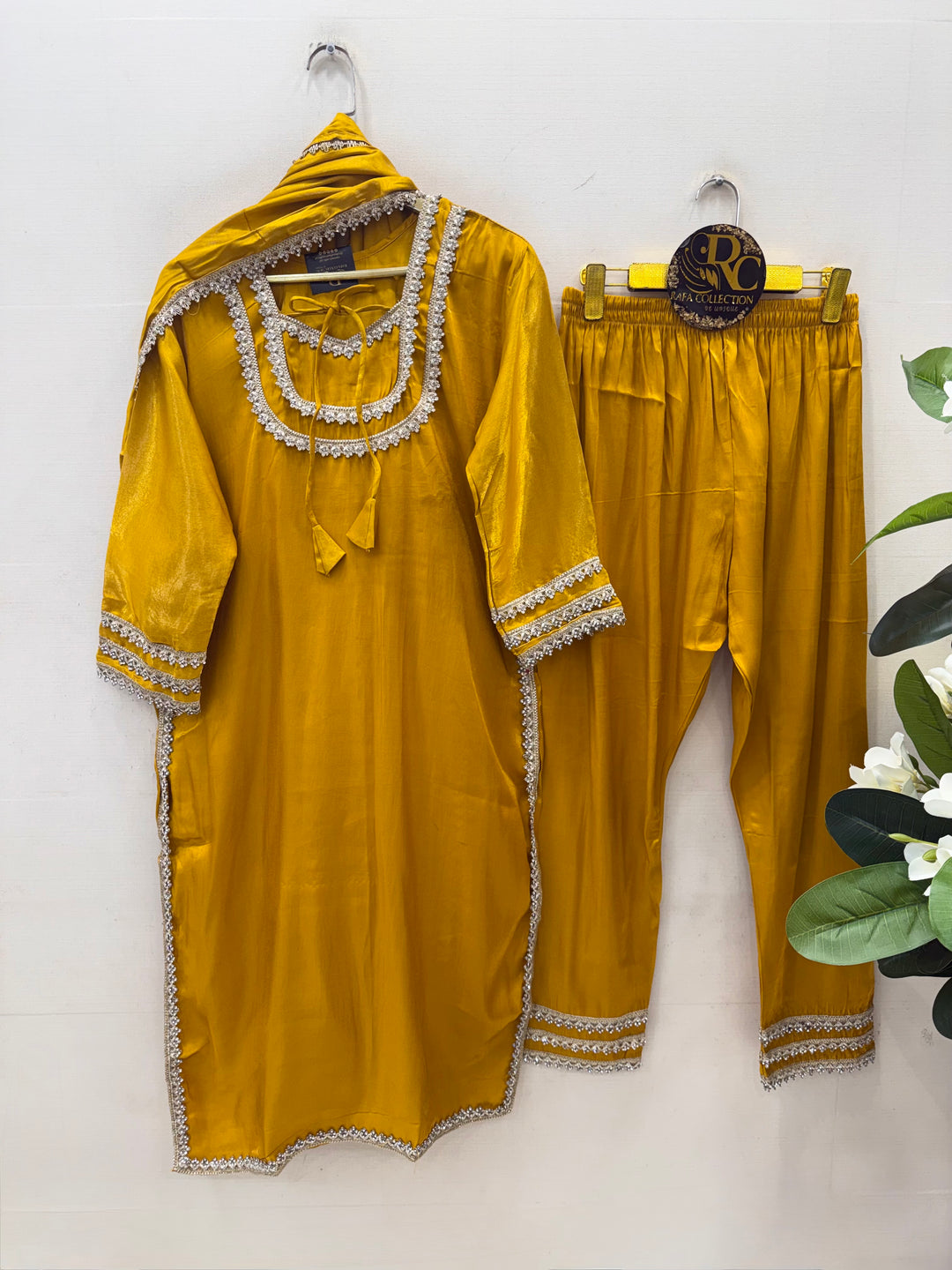 Shimmer viral lace suits