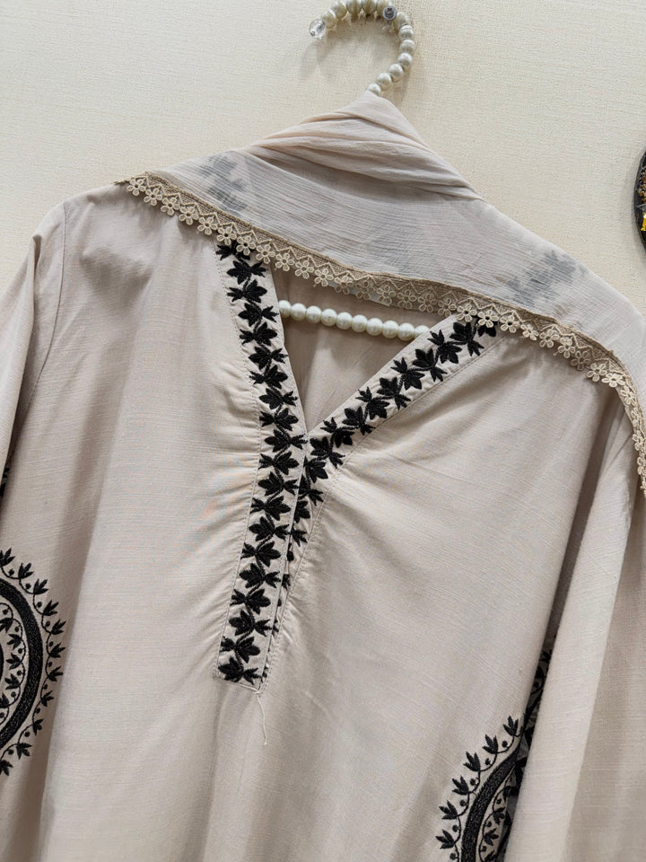 Pakistani Embroidered Suits