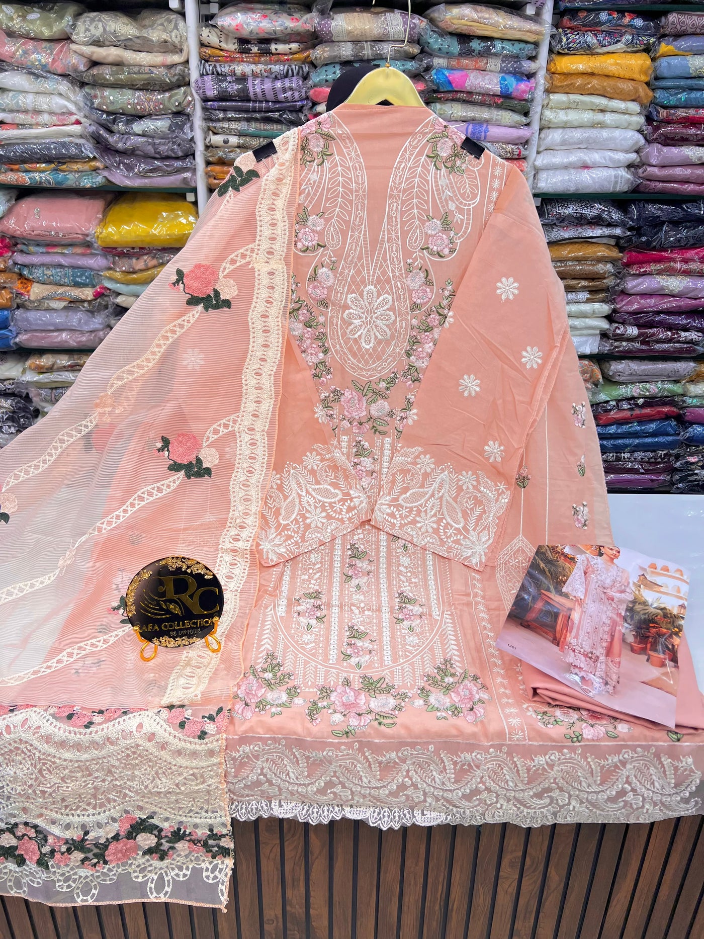 Pakistani unstitch suits 129667