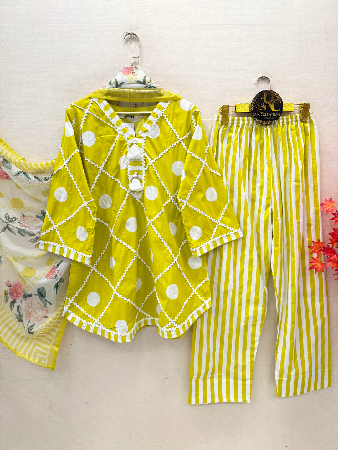 polka dot Pakistani Farshi suits