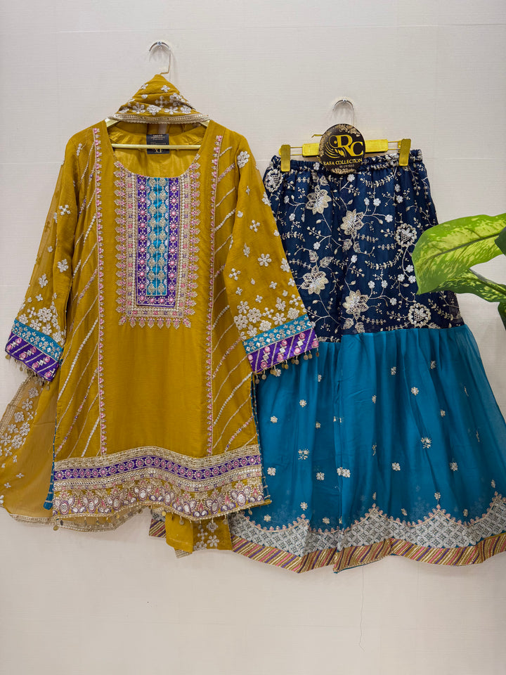 Heavy embroidered suits 2973