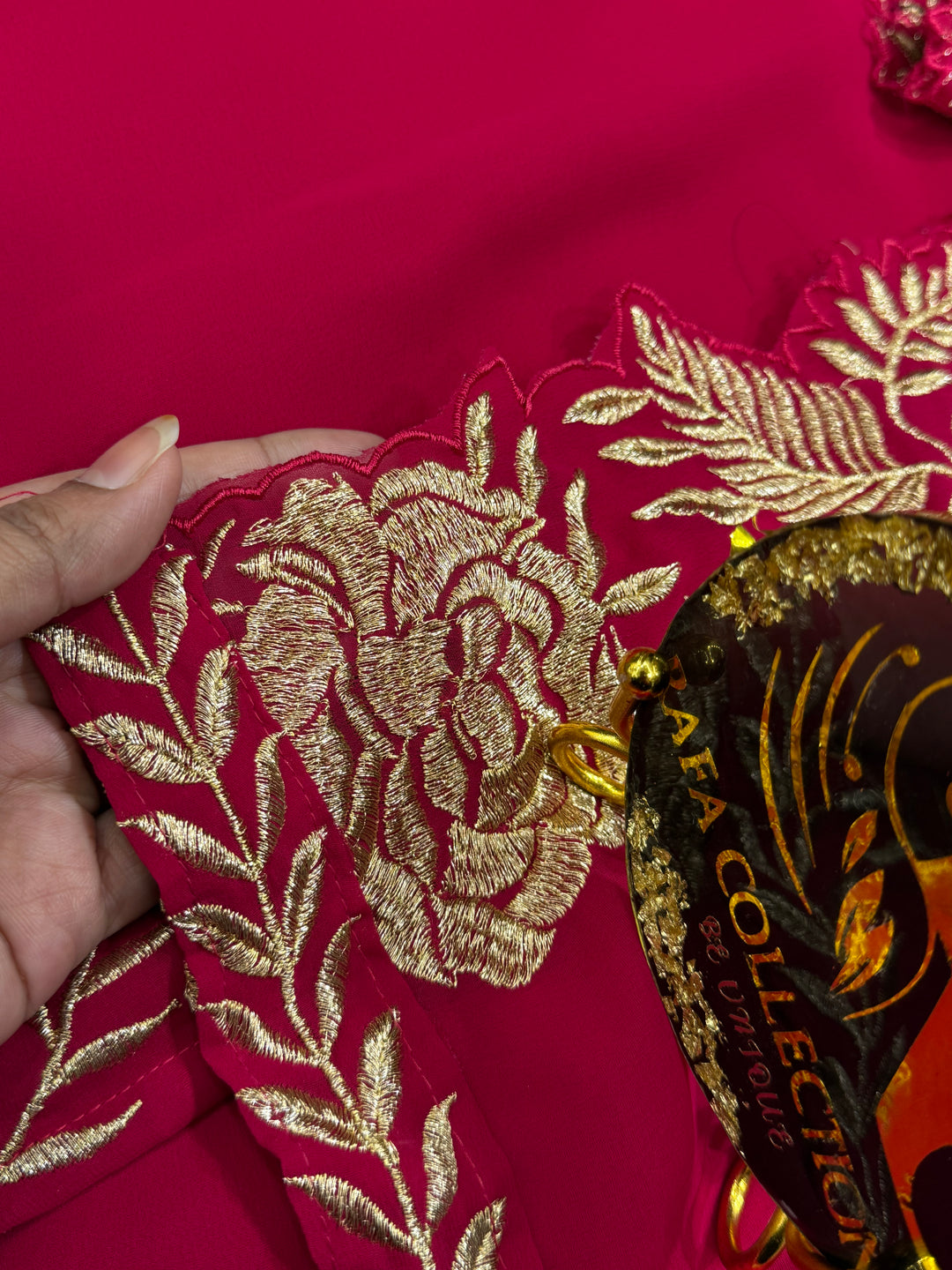 Georget embroidered suits 2844