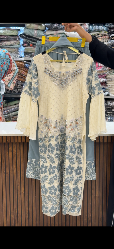 Pakistani wedding collection 281011