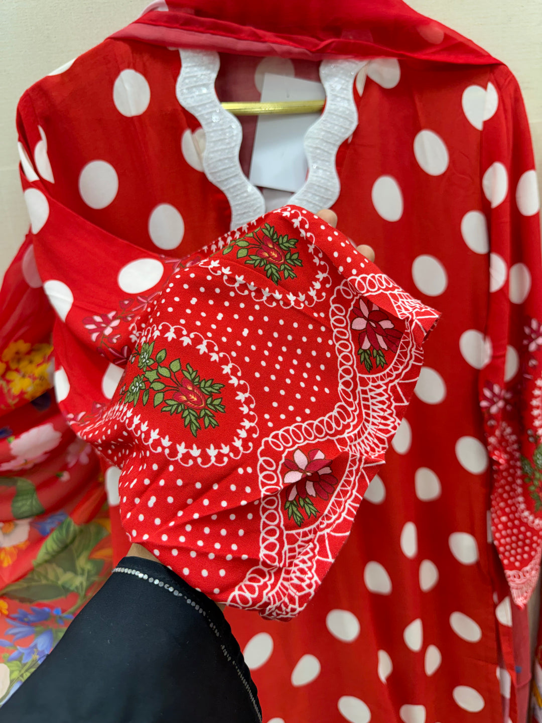 Polka dot suits