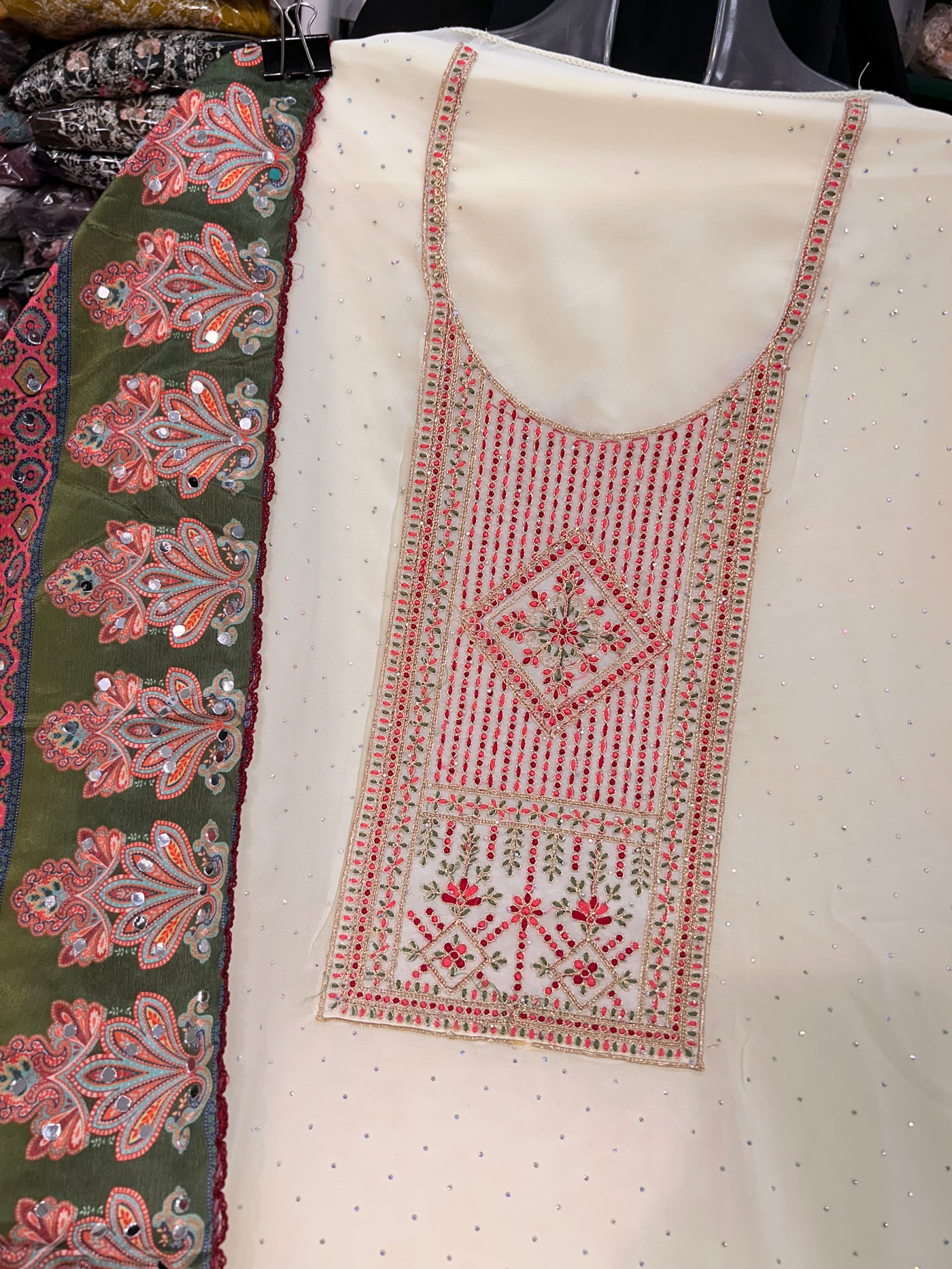 Georgette Unstich Suit 1201
