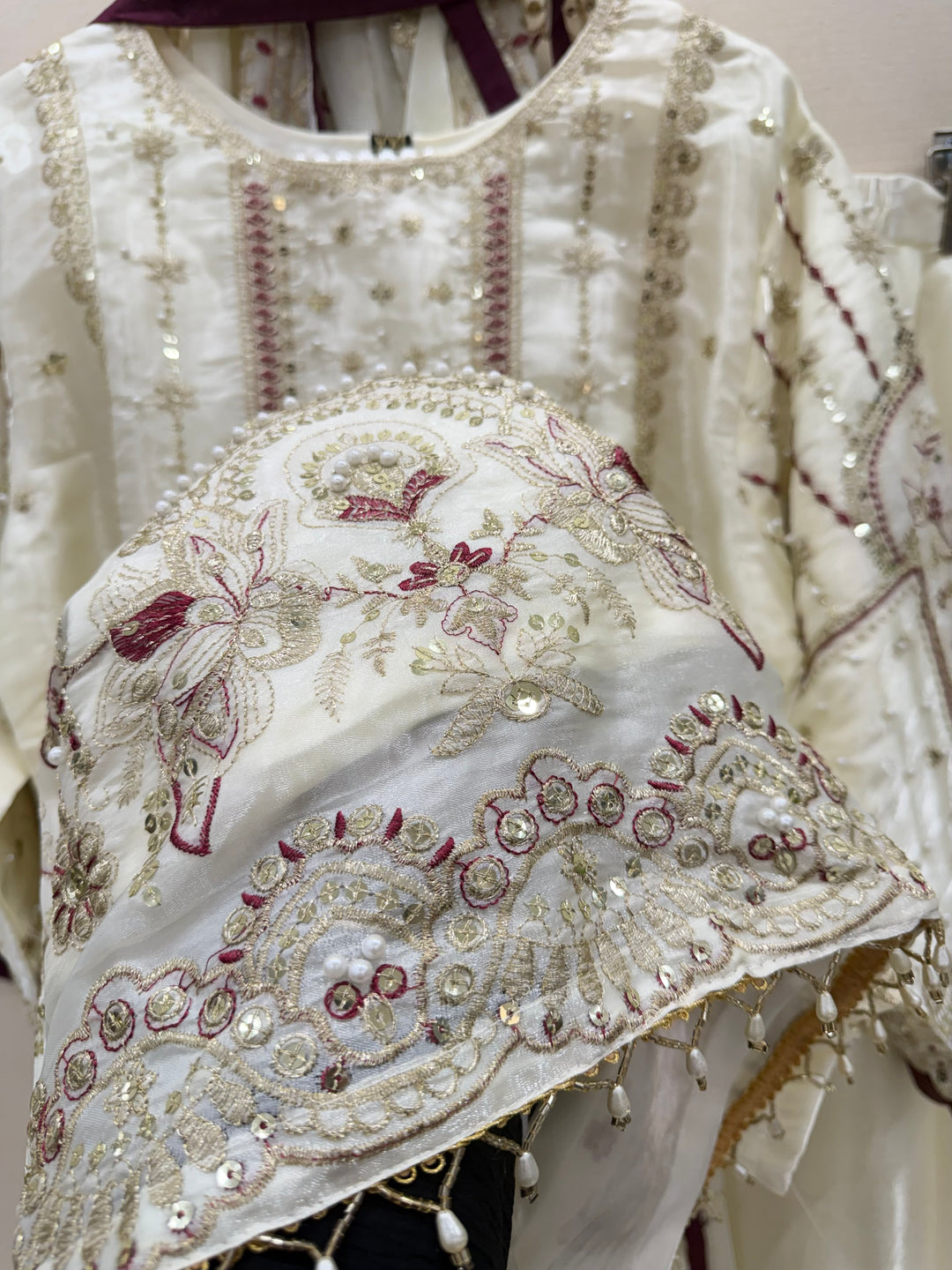 Pakistani Garara sets 2977