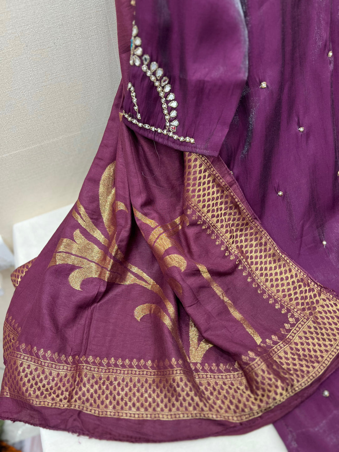 Shimmer viral mirror suits