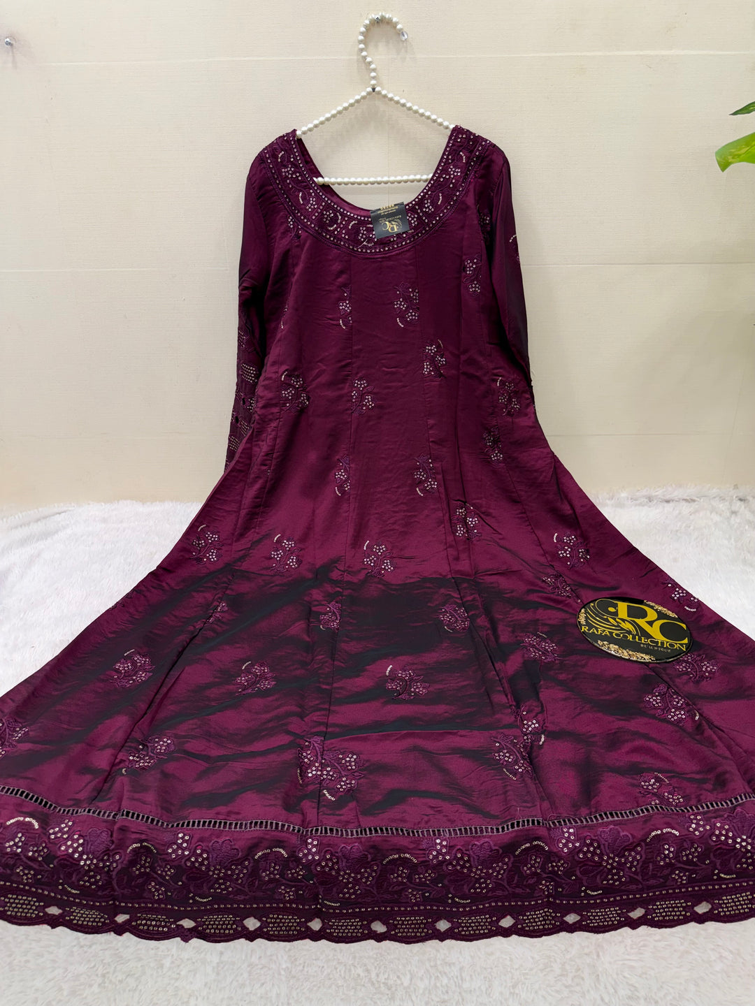 Premium cutwork long suit