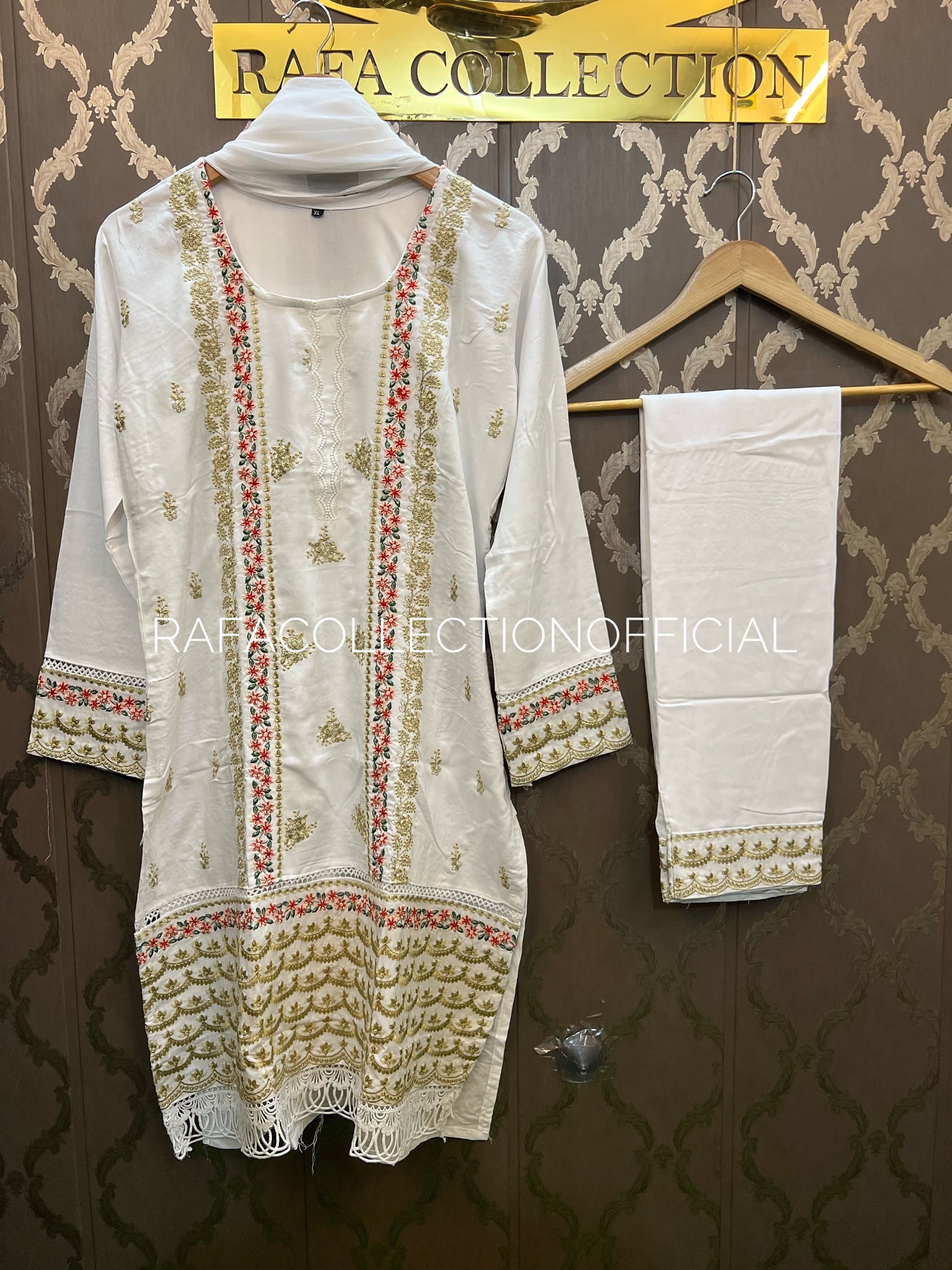 Embroided kurti pant suit 530
