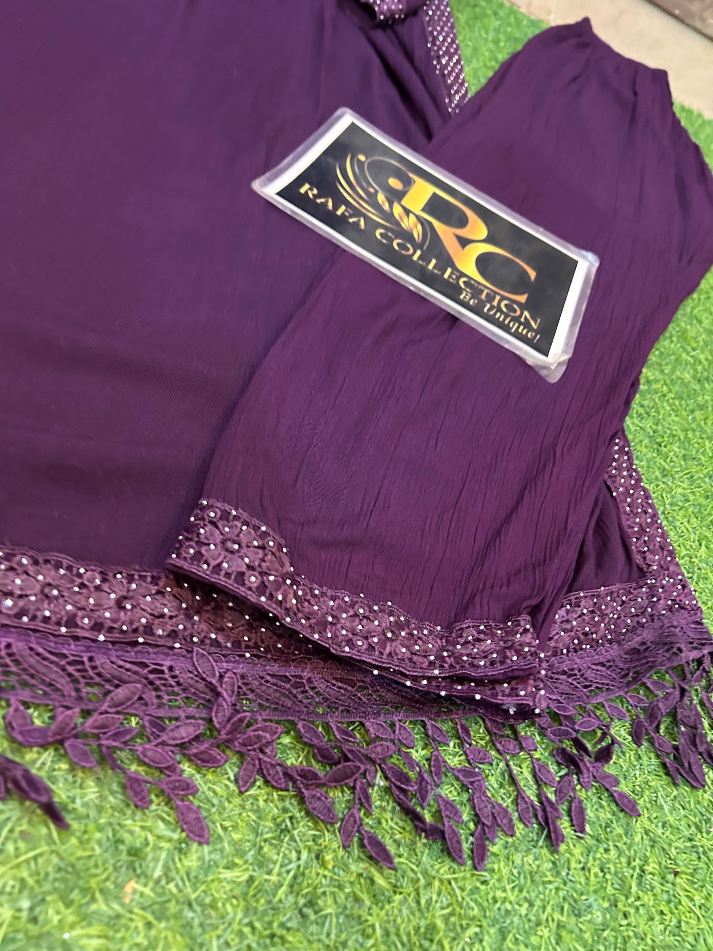 Handwork Alia Cut Suit 963
