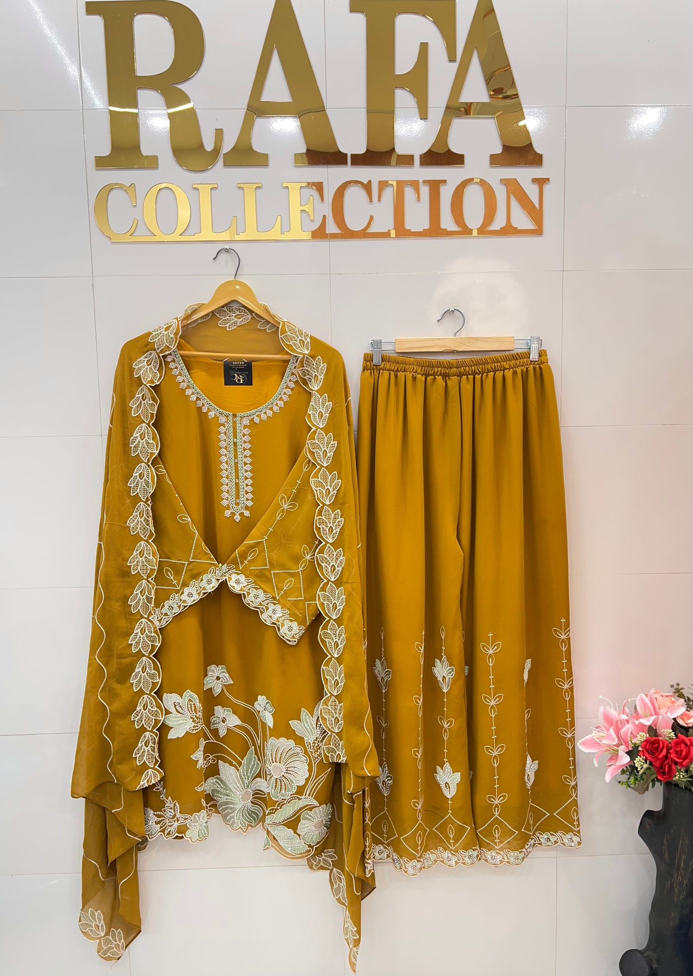 Embroidered  palazzo suits 2820