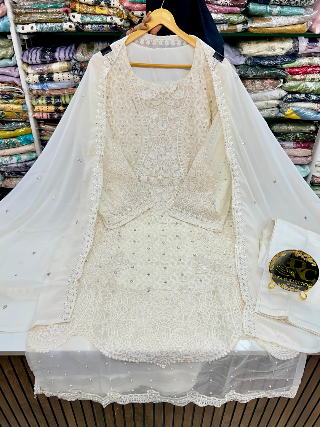 Pakistani formals suits 3156