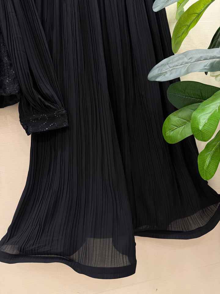 Trendy Korean Skirt sets