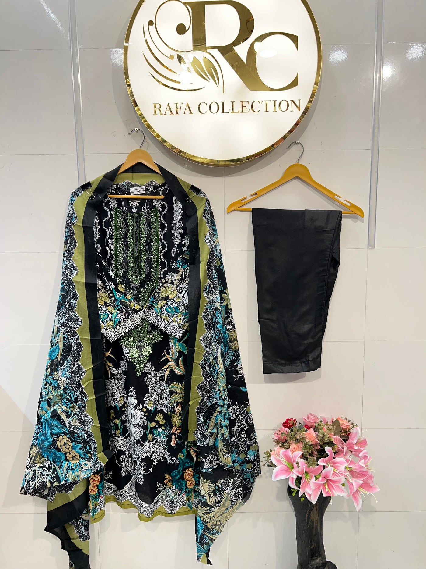 Pakistani patch work suits 2602