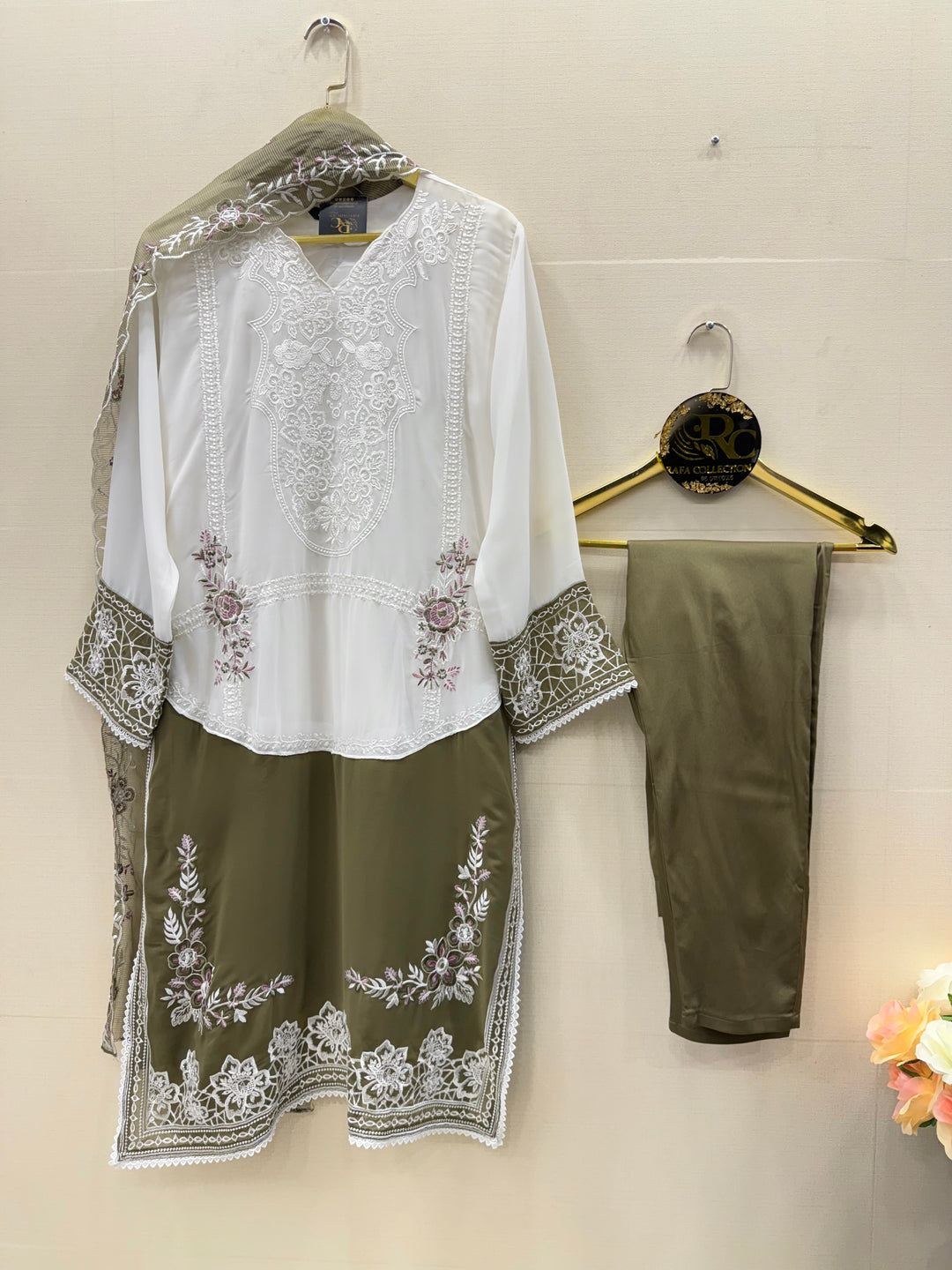 Pakistani Formal suits 2934