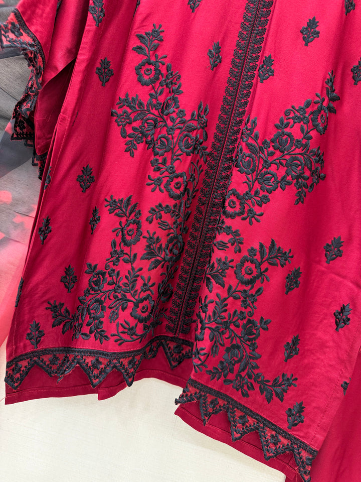 Pakistani Embroidered suits