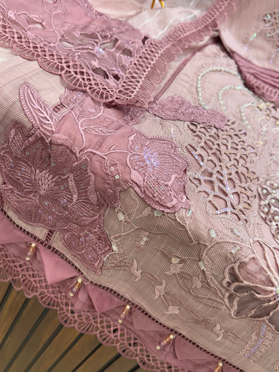 Premium cutwork suit 2804