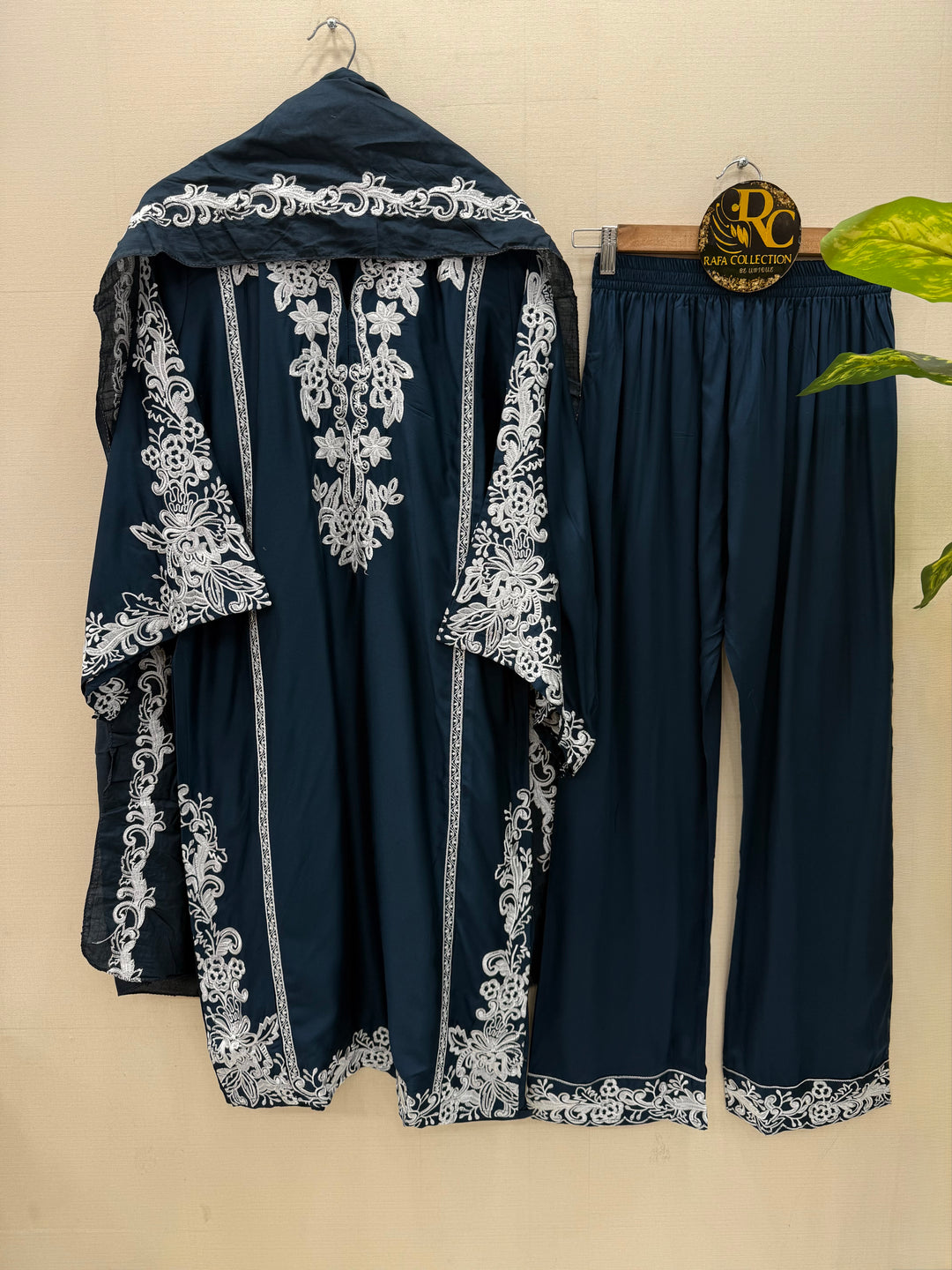 Pakistani Embroidered suits