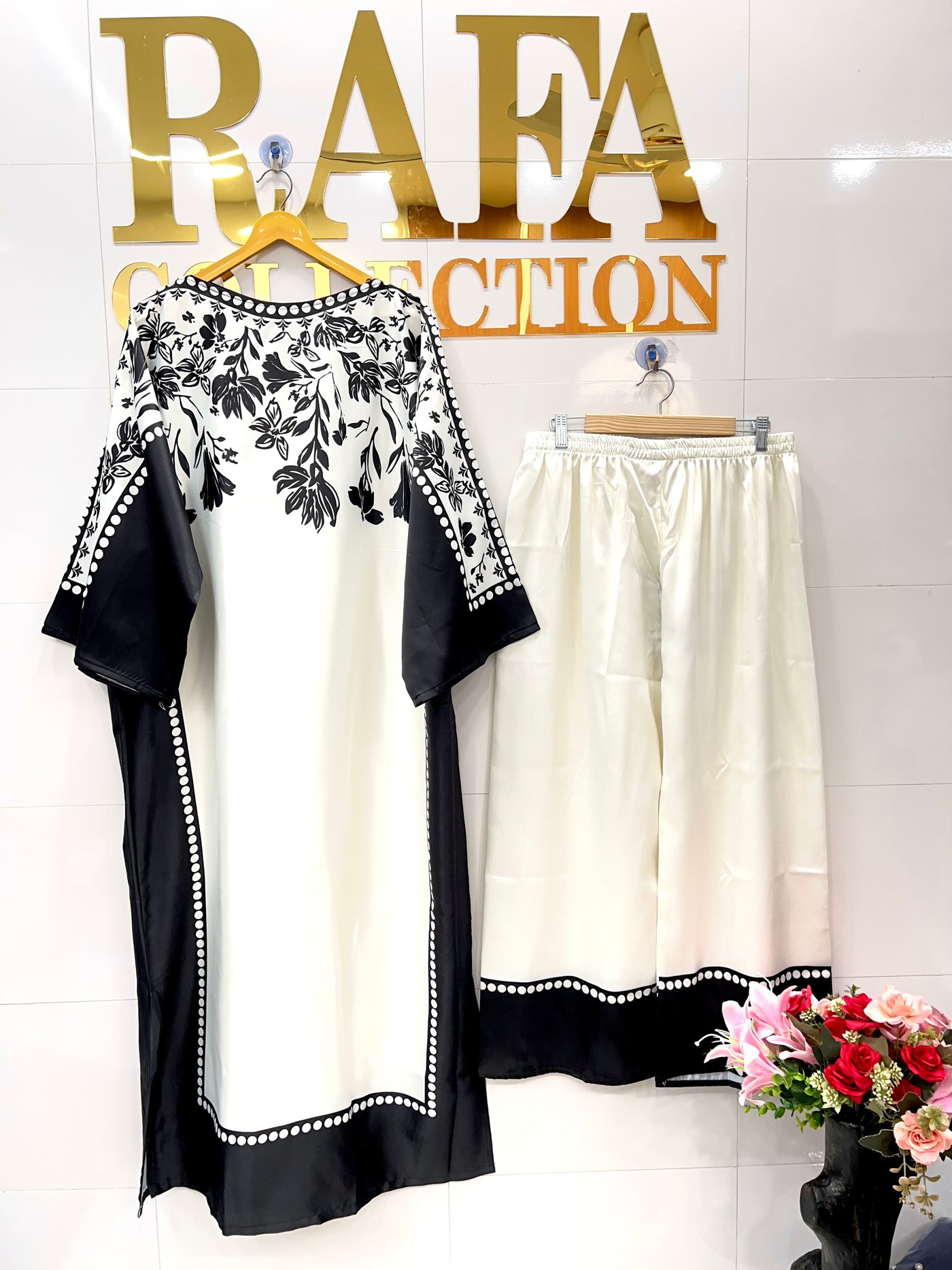 Viral Pakistani co-ord sets 2748