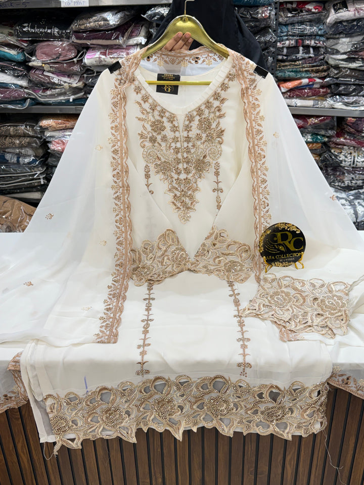 Pakistani formals suits 3106