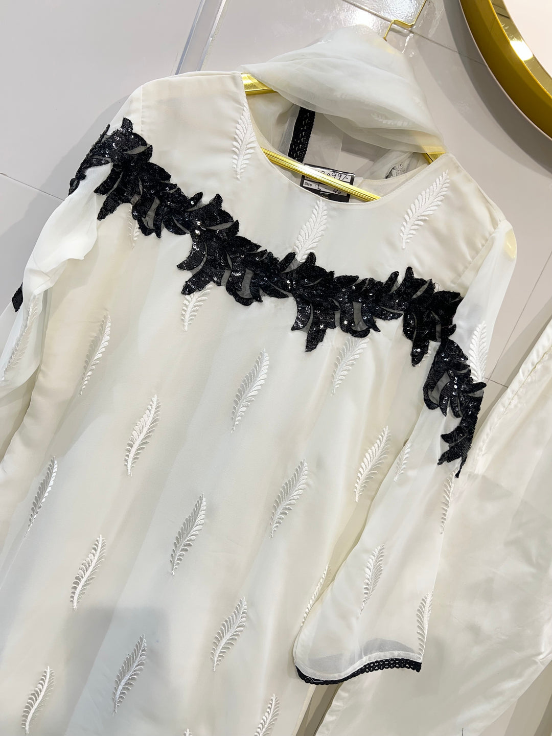 Pakistani formals 2268