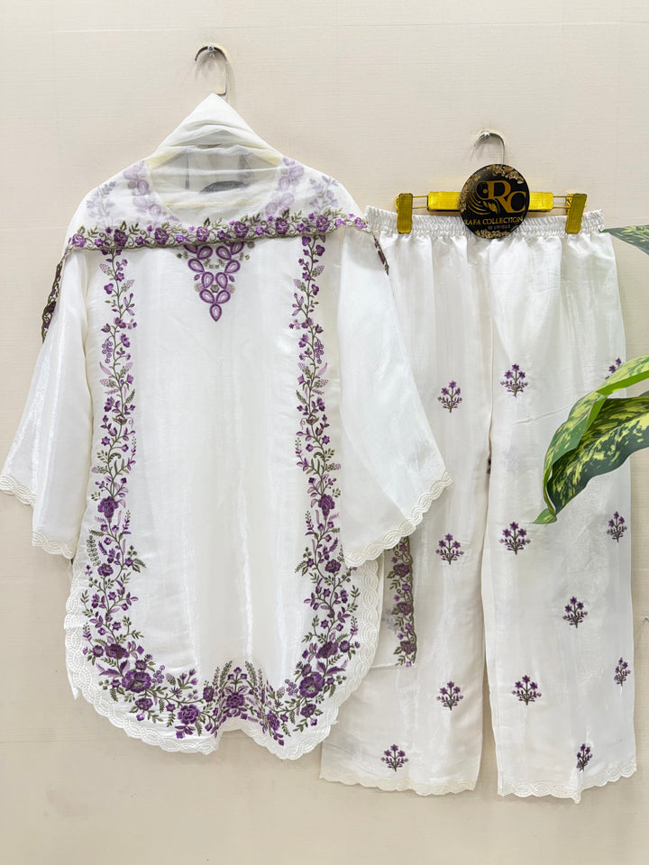 Pakistani Embroidered suits