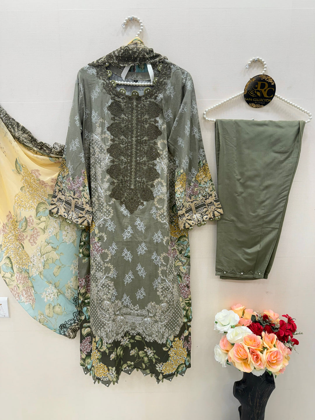 Pakistani Formals suits