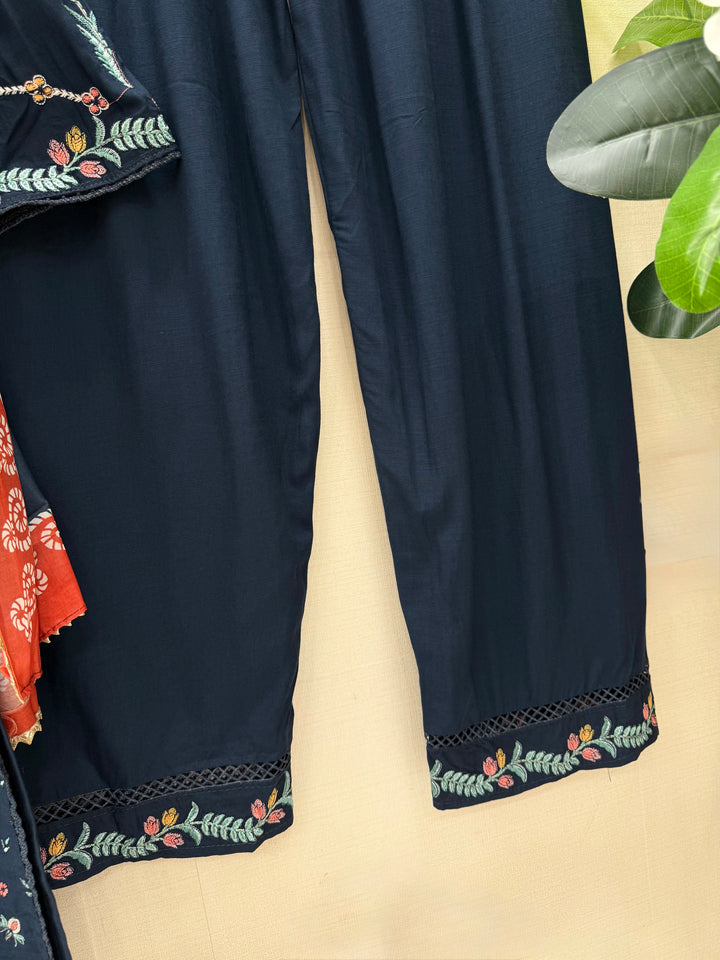 Pakistani Long Suits