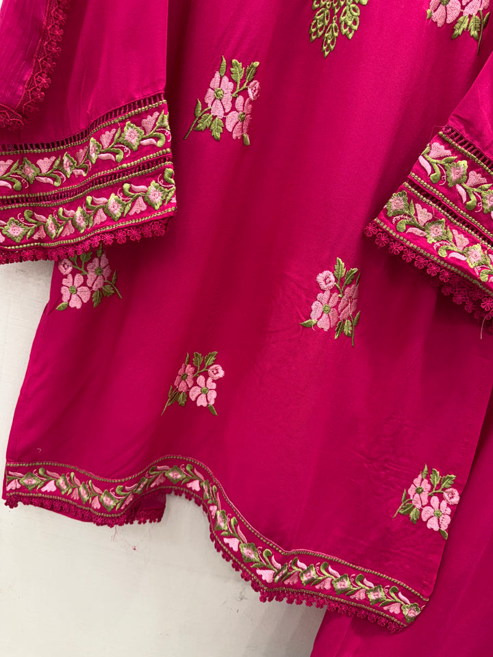 Pakistani Farshi Salwar suits