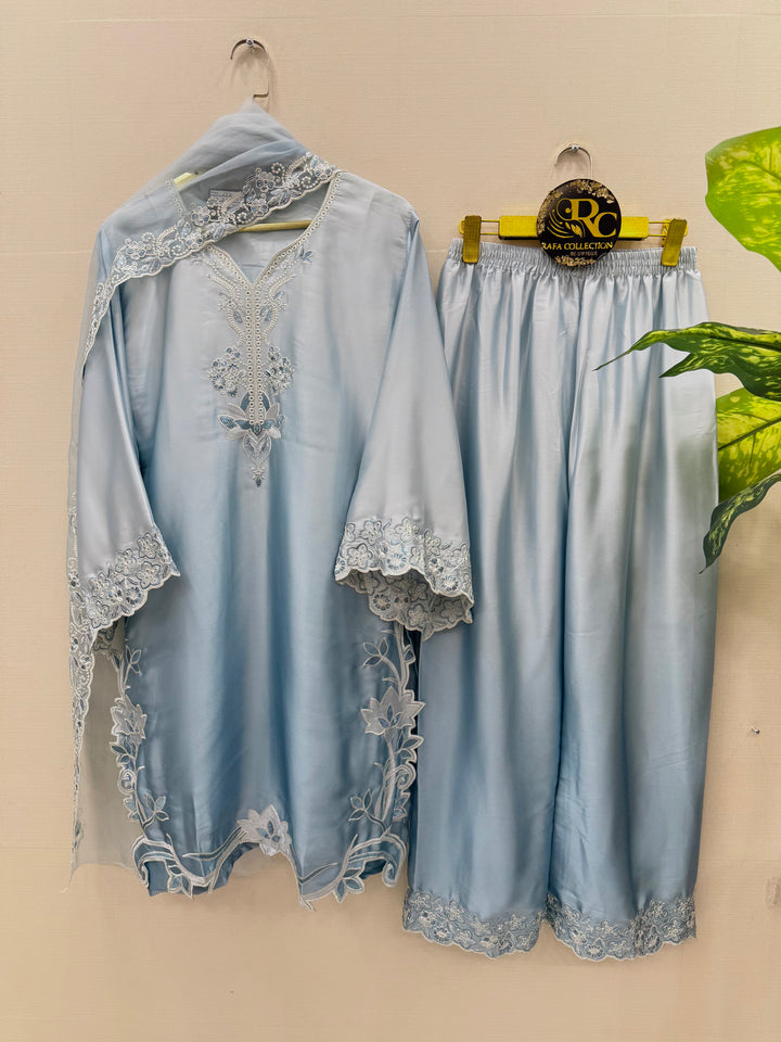 Pakistani Embroidered suits 2997