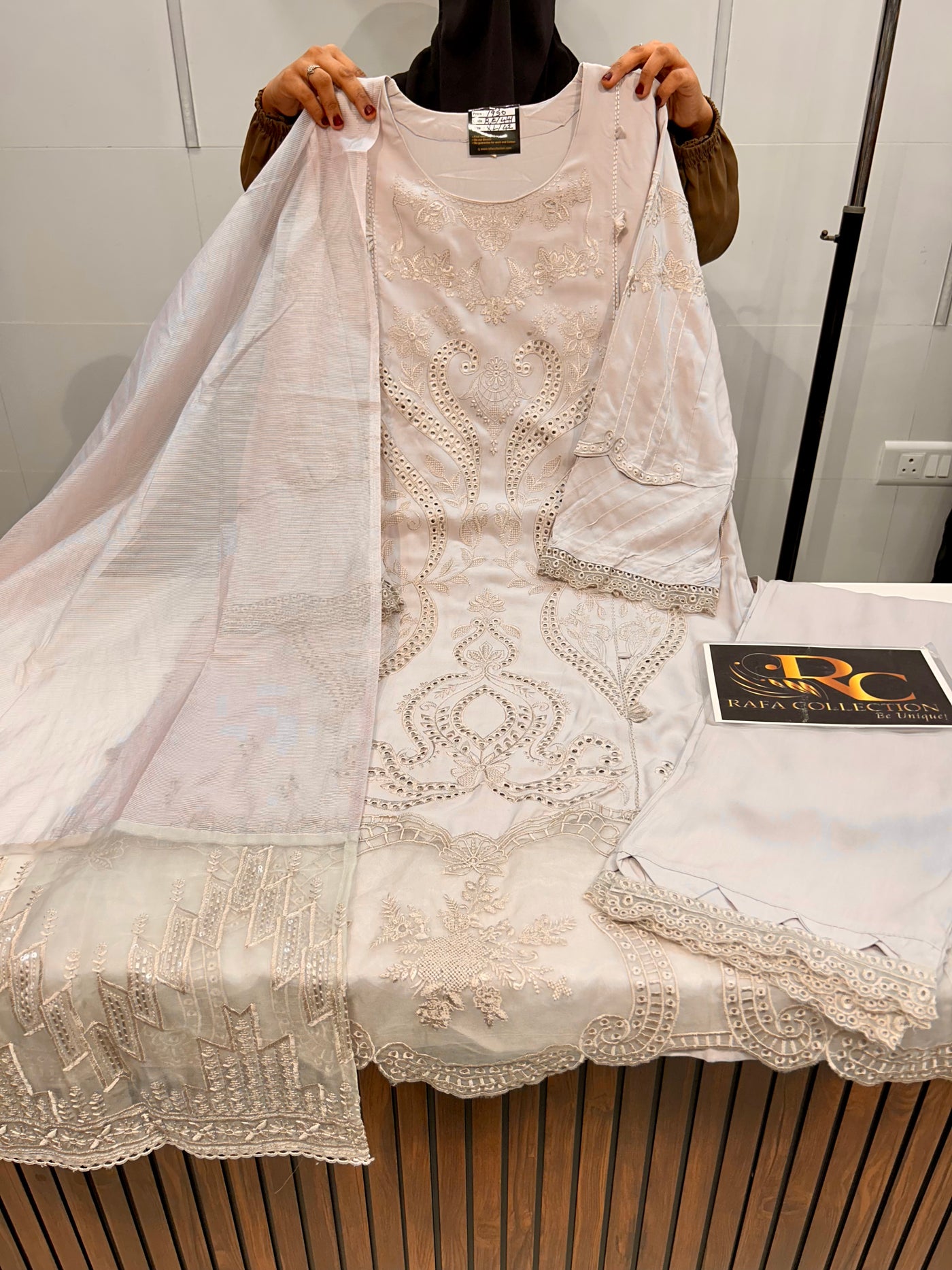 Premium Karachi Suit 434