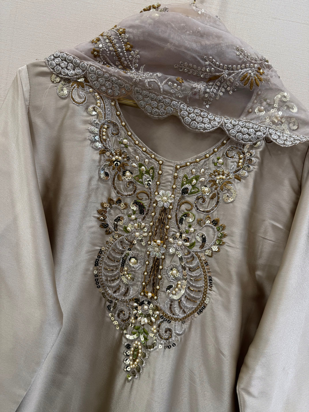 Pakistani Farshi Salwar suits