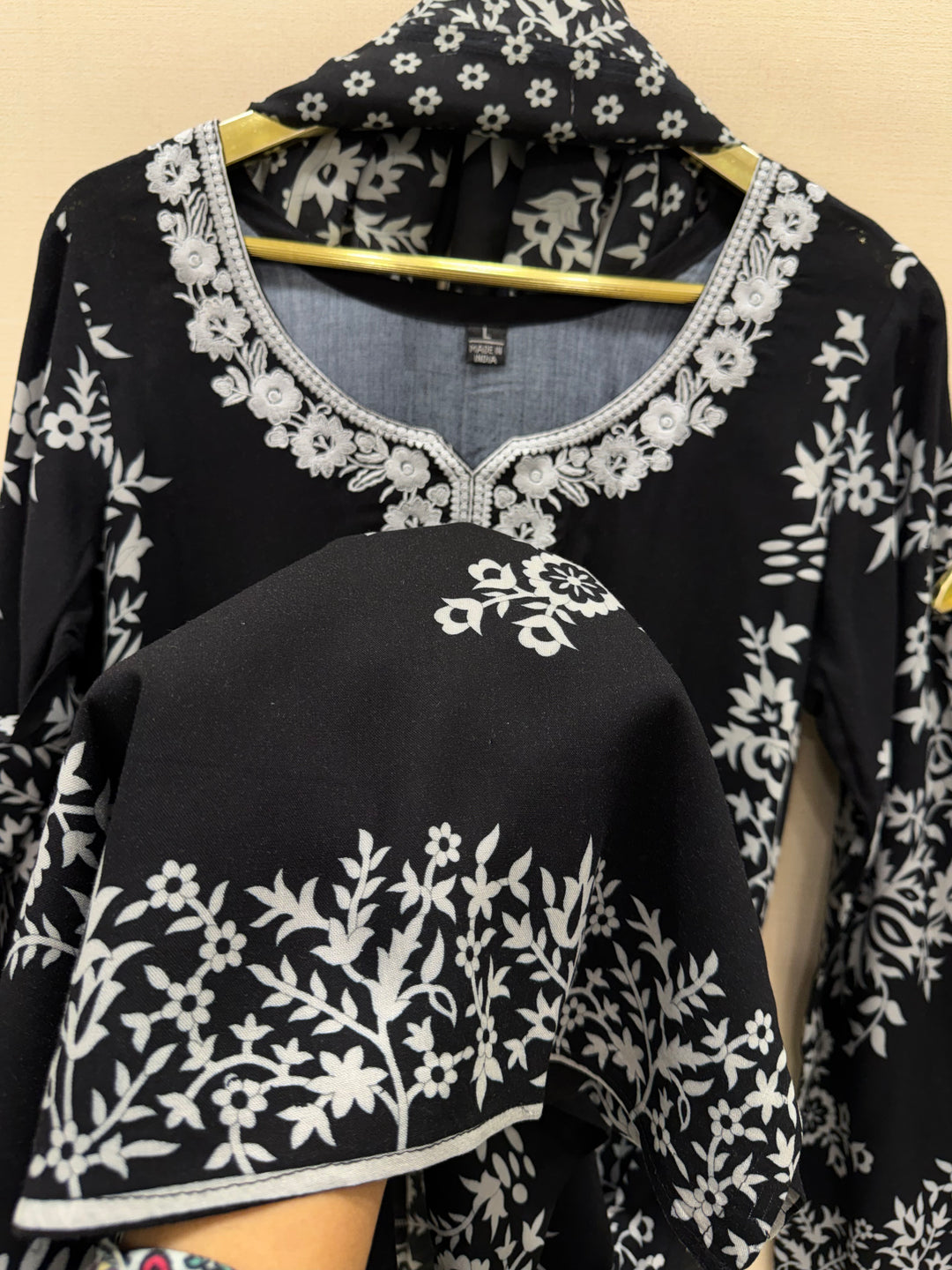 Cotton embroided suits