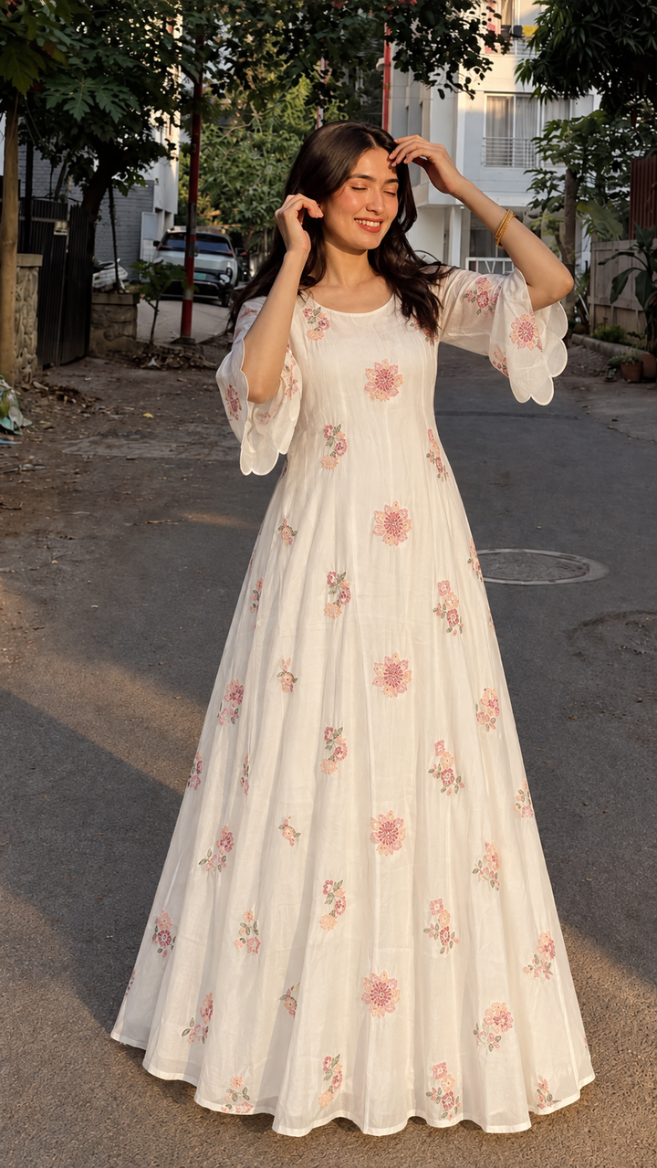 Mal chandheri Embroidered Gown’s
