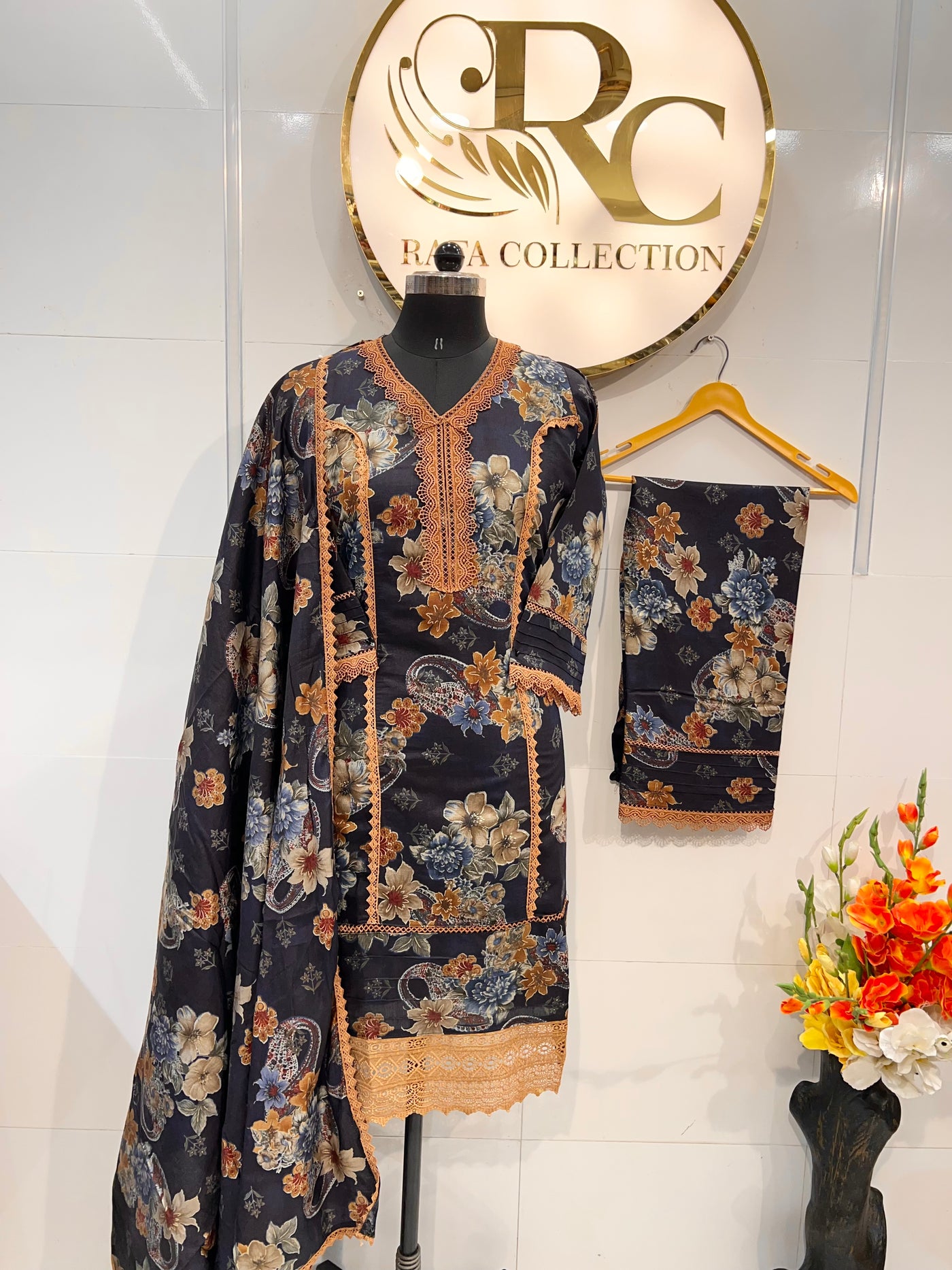 Lace wala suit 2323